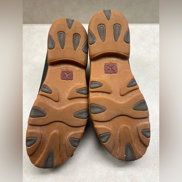 TWISTED X MEN'S WORK CHUKKA DRIVING SHOES - STEEL TOE - Picture 7 of 9